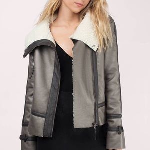 Tobi The Lucky One Metallic/Sherpa Bomber Jacket Size Small